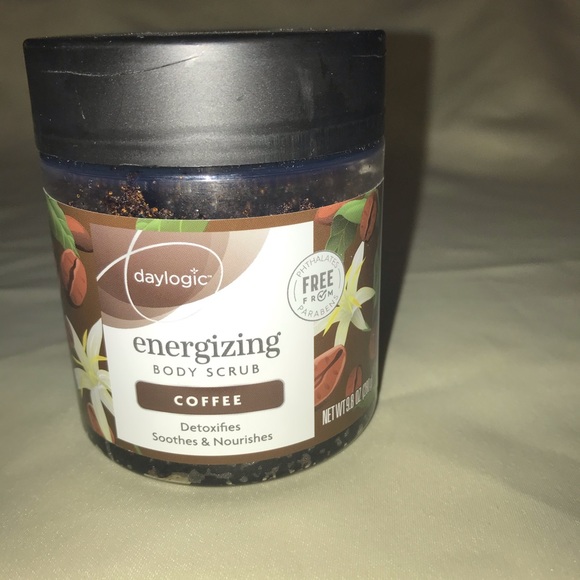 Other - 🌻Daylogic coffee body scrub 9.8 ounces NWT